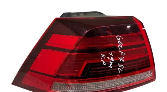 Volkswagen e-Golf Rear/tail lights 5G0945095Q L90120959 16420
