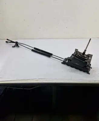Volkswagen Golf Sportsvan Gear shifter/selector 3Q0711061B