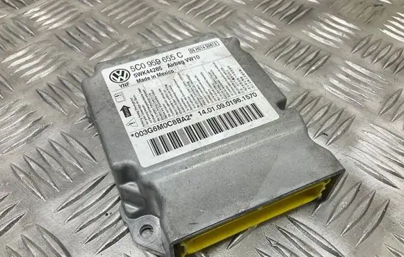 Volkswagen Jetta VI Airbag control unit/module 5C0959655C