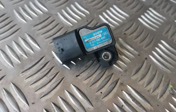 Opel Insignia A Air pressure sensor 0281002845