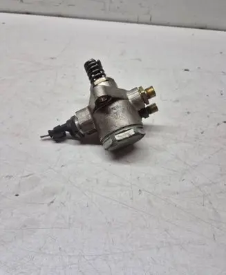 Audi A8 S8 D4 4H Fuel injection high pressure pump 079127026R