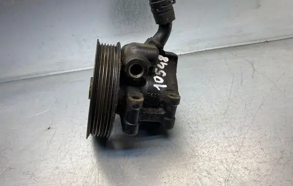 Ford Focus Power steering pump HBDCX 8ME1002 CX34