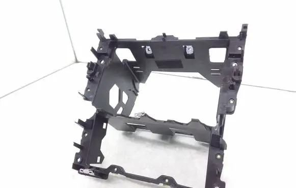 Volkswagen Golf VI Radio/GPS head unit trim 5K0858089D 5K0858005D