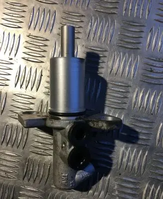 Audi A4 S4 B7 8E 8H Master brake cylinder 2499