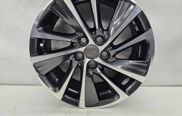 Lexus CT 200H R16 alloy rim BHY
