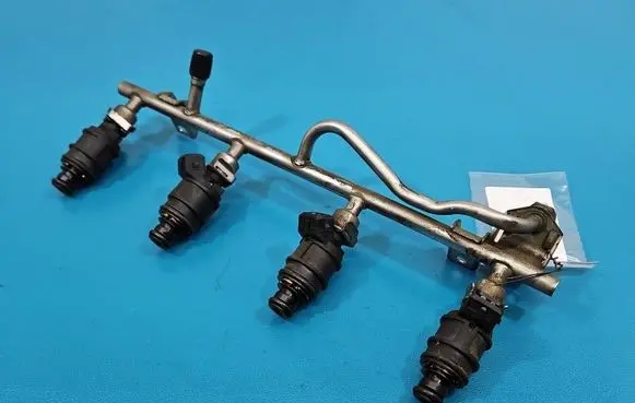 Opel Zafira A Fuel injector 5WK93151 IMPRK1592592