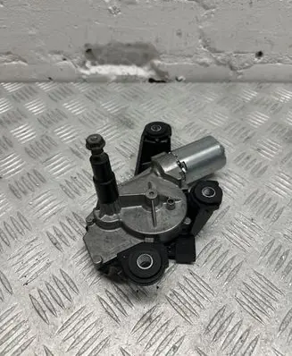 Nissan Qashqai Rear window wiper motor 28710JD000 0390201820
