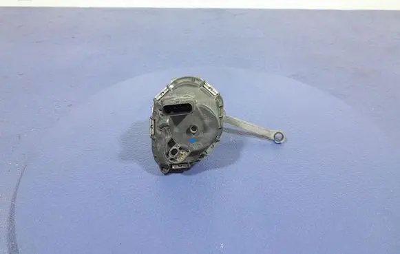 BMW X5 E53 Turbo system vacuum part 835556