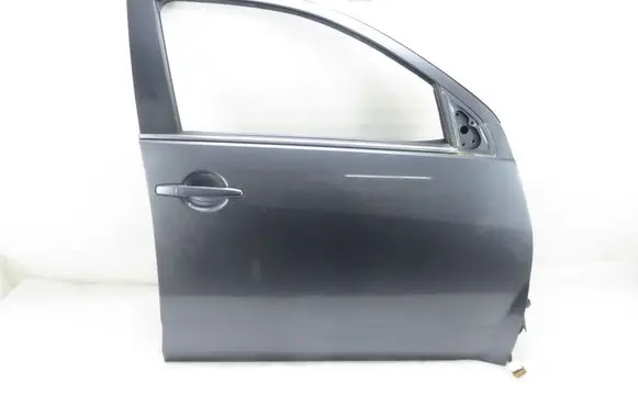 Citroen C-Crosser Front door 