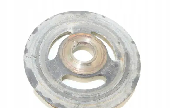 Peugeot 407 Crankshaft pulley