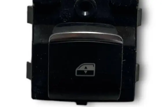 Alfa Romeo Giulia Electric window control switch 01561075620