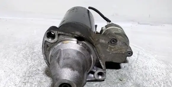 Mercedes-Benz E W212 Starter motor A0061516201 0001115072