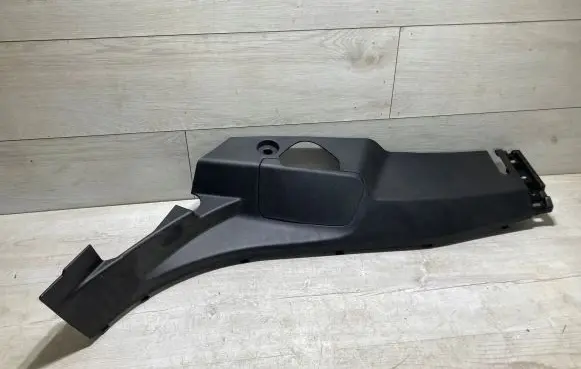 Dacia Sandero III Other sill/pillar trim element 769371762R