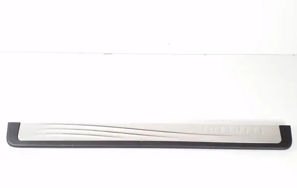 Infiniti Q70 Y51 Front sill trim cover 769B11BA0A