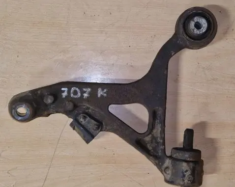 Volvo V70 Front control arm 30760814
