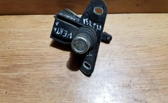 Opel Vectra B Tailgate exterior lock 