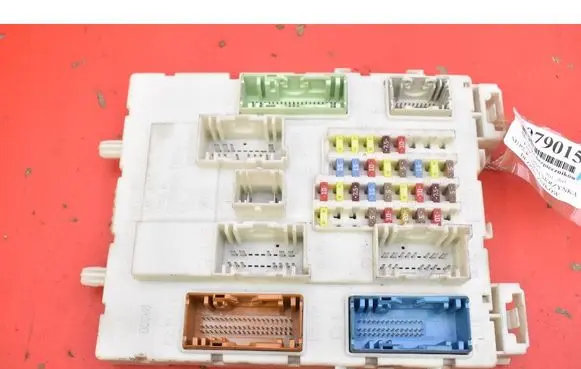 Ford Focus Fuse box set AV6T9A340AAA