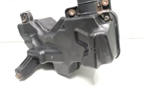 Honda FR-V Air intake duct part