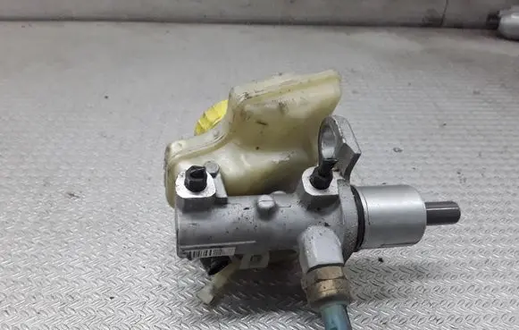 Volkswagen Phaeton Master brake cylinder 3D0611301A