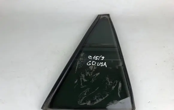 Subaru Outback (BS) Rear vent window glass 