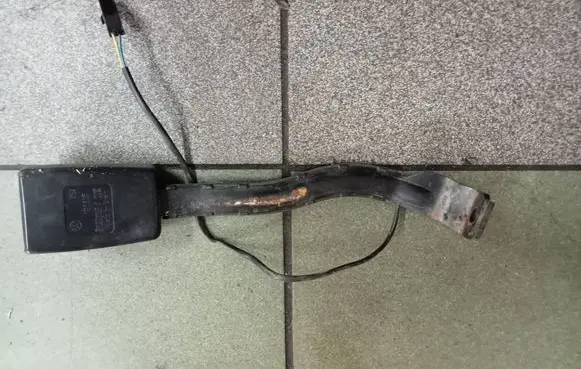 Seat Altea Front seatbelt buckle 5P0857755F