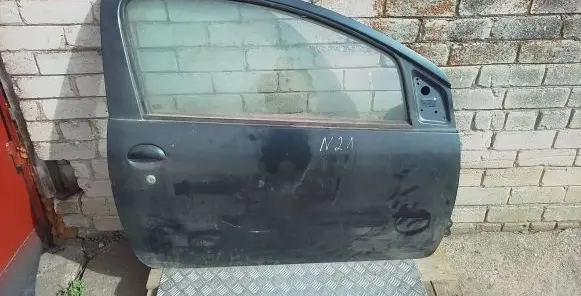 Door (2 Door Coupe)