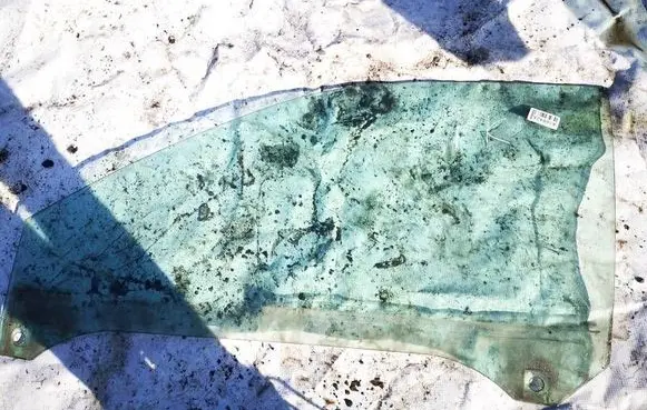 Front door window glass four-door