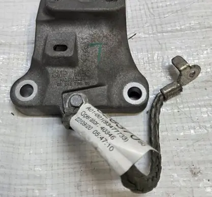 Opel Corsa F Gearbox mounting bracket 9824272980
