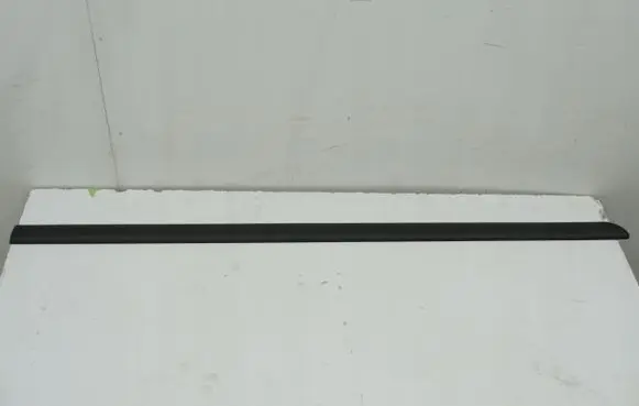 Toyota Prius (XW20) Front door trim (molding) PZ415B252000