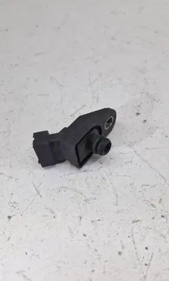 Volvo V70 Air pressure sensor 0281002137