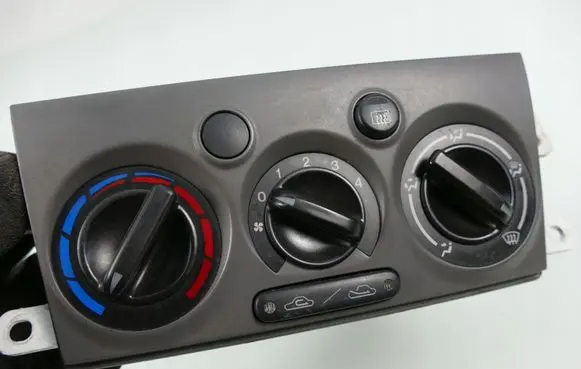 Mazda Premacy Climate control unit