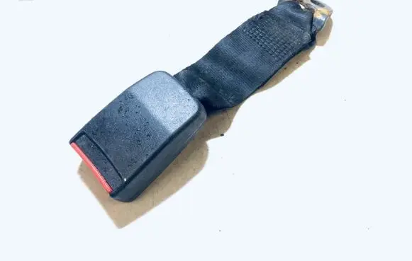 Mazda 323 F Front seatbelt buckle 1284076