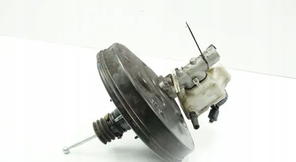 Volkswagen Touran I Master brake cylinder 1T1614105L