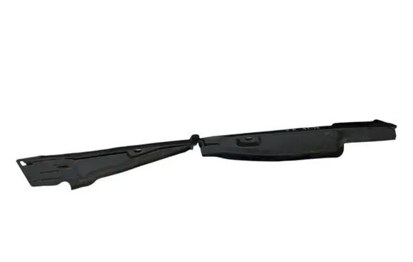 Renault Laguna III Fender end trim 668630011R