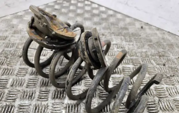 Mazda CX-5 II Rear coil spring