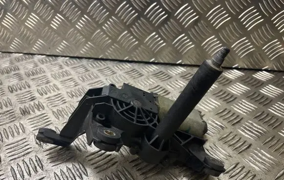 Opel Astra G Rear window wiper motor 90559444