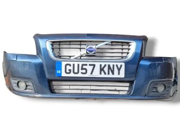 Volvo V50 Front bumper 30744913 30744976