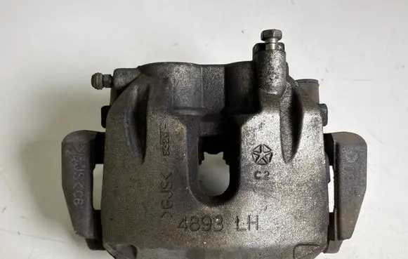 Dodge Durango III Front brake caliper 4893