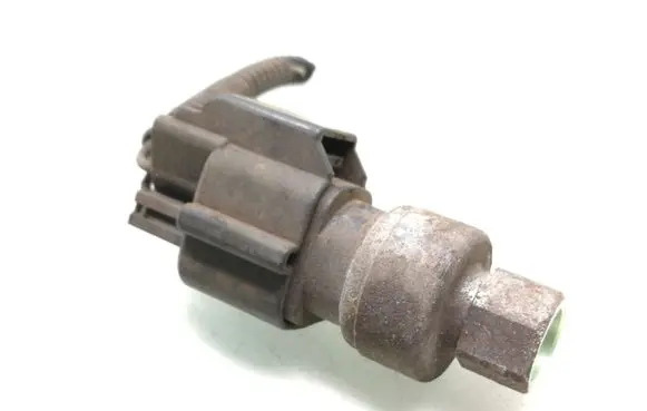 Volvo V50 Air conditioning (A/C) pressure sensor XS4H19D594AA