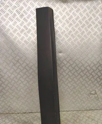 Opel Mokka Front door trim (molding) 95157444