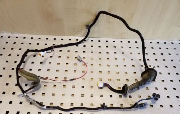 Opel Frontera B Rear door wiring loom 97200831