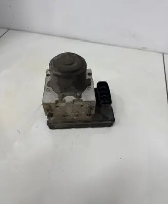 Toyota Corolla Verso E121 ABS Pump