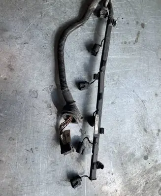 BMW 5 F10 F11 Fuel injector wires 755066604