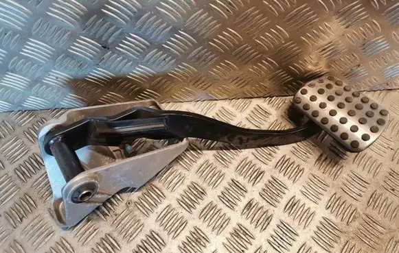 Mercedes-Benz R W251 Brake pedal 2512901501