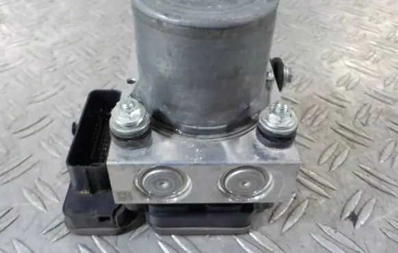 Ford Transit Custom ABS Pump KK212B373AN