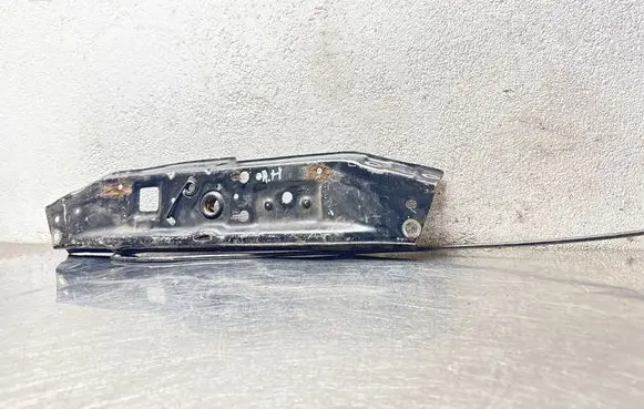 Opel Astra H Radiator support slam panel