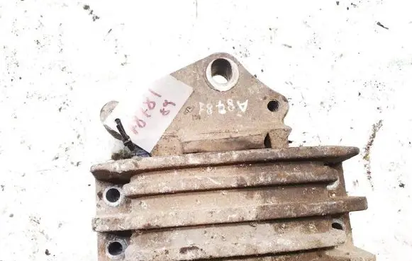 Ford Transit Engine mount bracket wfj174004