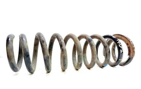 Hyundai i40 Rear coil spring