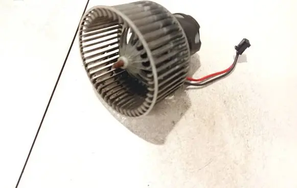 BMW 5 F10 F11 Heater fan/blower L6119