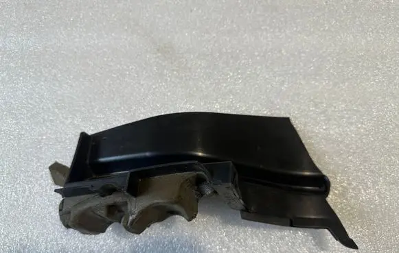 Dodge Durango III Other engine bay part 68253120AA 72523